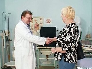 Chunky blond stepmom hairy pussy doctor search