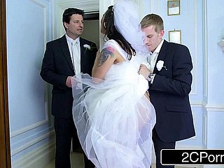 Procace ungherese Bride-to-be Simony Diamond scopa del marito Fustigate Mendicant