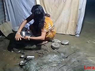 Desi Indian Sposato Bhabi Roger (video ufficiale di LocalSex31)