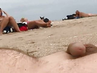 I tylko cum oglądać pań topless na plaży 02